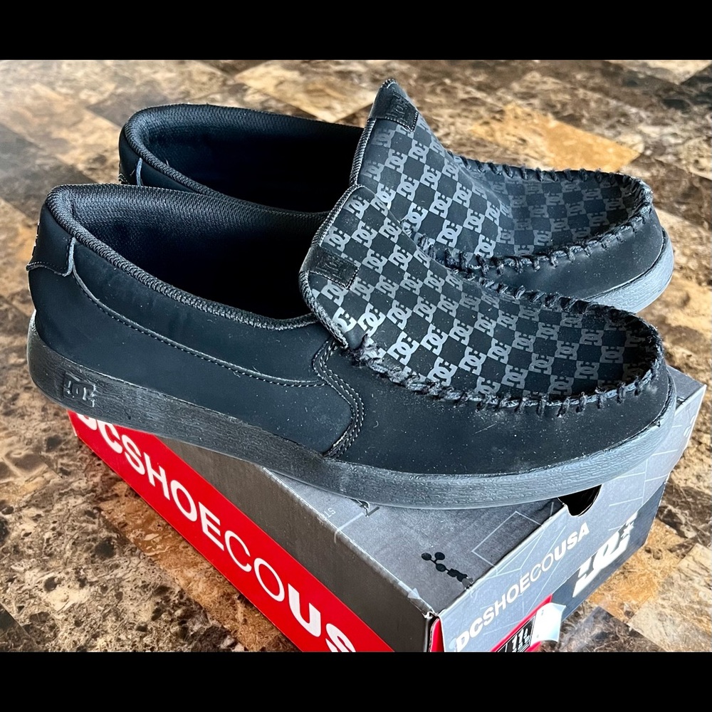 Dc Shoes Villain 2 Slip Ons Mens Size US 11